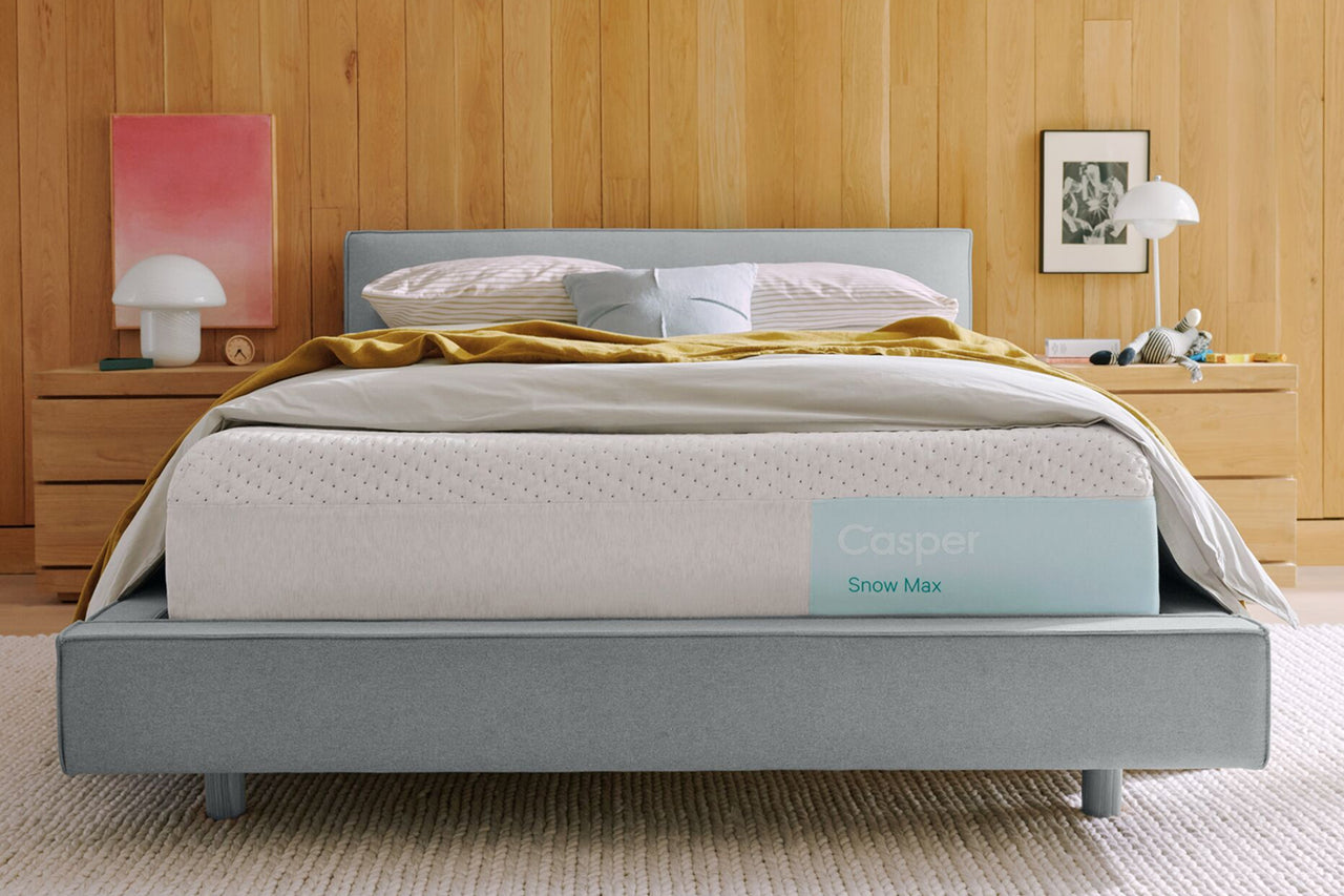 Split King bed with Casper® 金刚休闲游戏官网's Dream Max and Snow Max mattresses